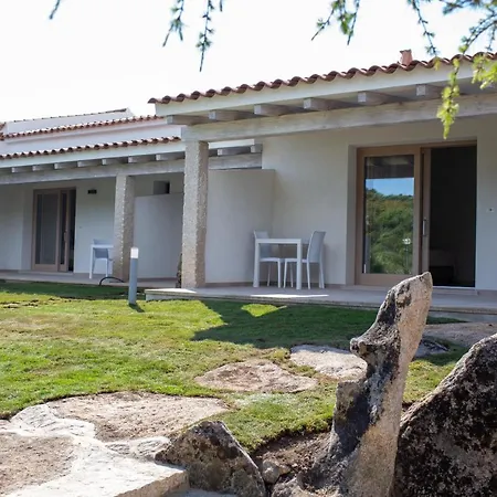La Corte Di Pulicinu Bed & Breakfast