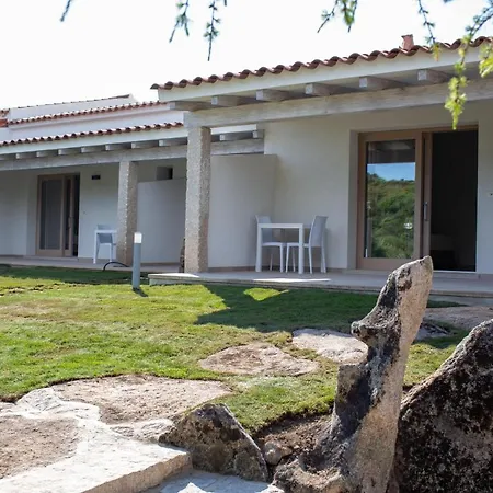 La Corte Di Pulicinu Panzió
