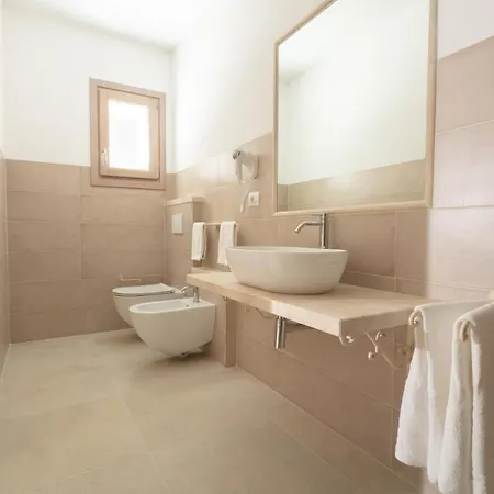 La Corte Di Pulicinu Bed & Breakfast Baja Sardinia