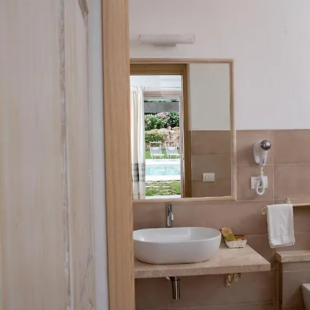 La Corte Di Pulicinu Bed & Breakfast