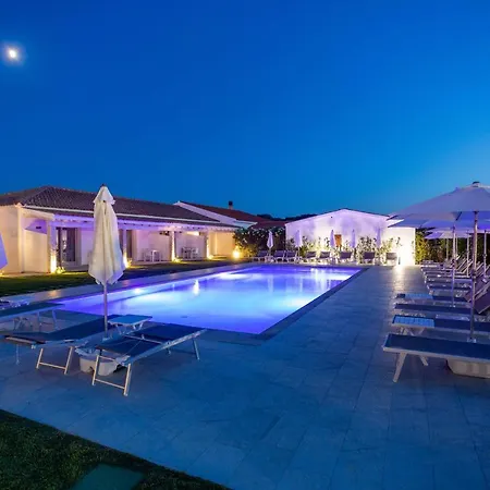 La Corte Di Pulicinu Bed & Breakfast *