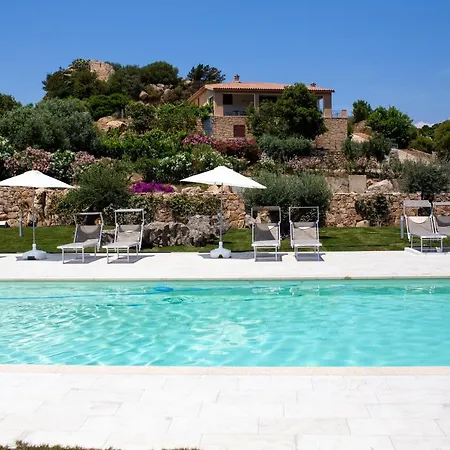 La Corte Di Pulicinu 4*