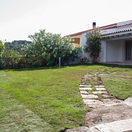 Bed & Breakfast La Corte Di Pulicinu