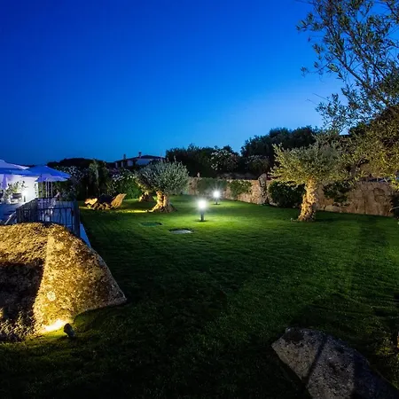 La Corte Di Pulicinu فندق مبيت وإفطار 4*