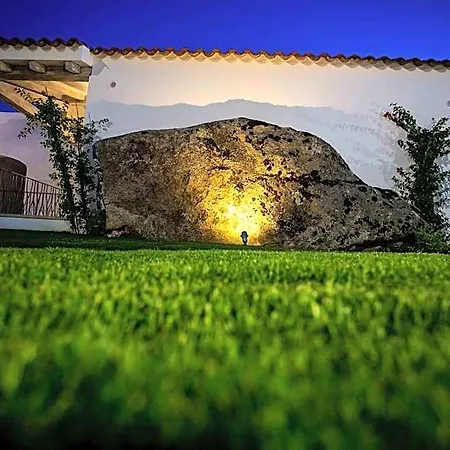 La Corte Di Pulicinu Bed & Breakfast