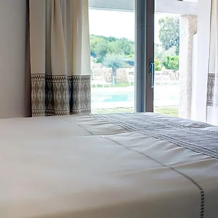 Nocleg ze śniadaniem La Corte Di Pulicinu Baja Sardinia