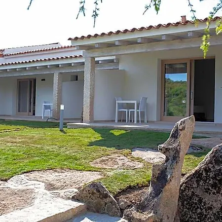 La Corte Di Pulicinu Bed & Breakfast