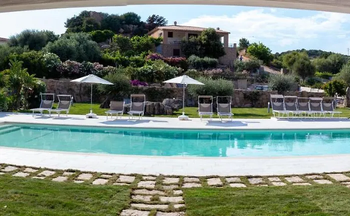 Bed & Breakfast La Corte Di Pulicinu 4*