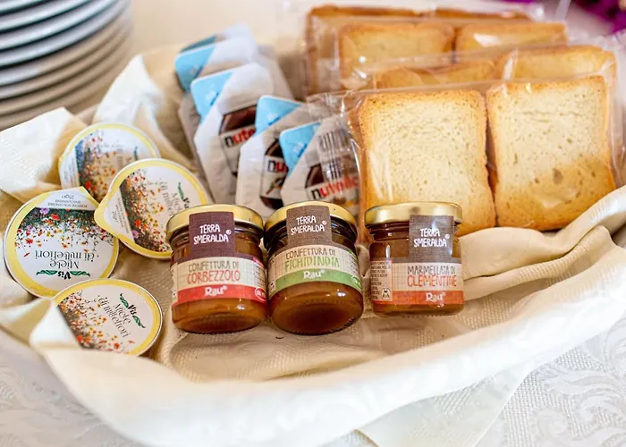 Bed & Breakfast La Corte Di Pulicinu 4*