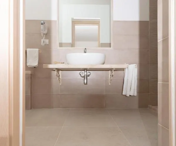 Bed & Breakfast La Corte Di Pulicinu Baja Sardinia