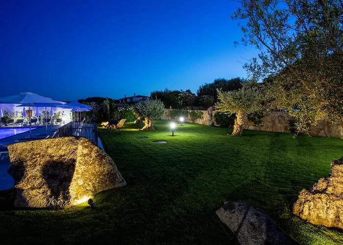 La Corte Di Pulicinu Bed & Breakfast 4*