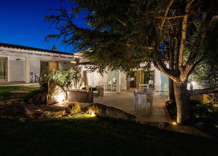 La Corte Di Pulicinu Bed & Breakfast 4*