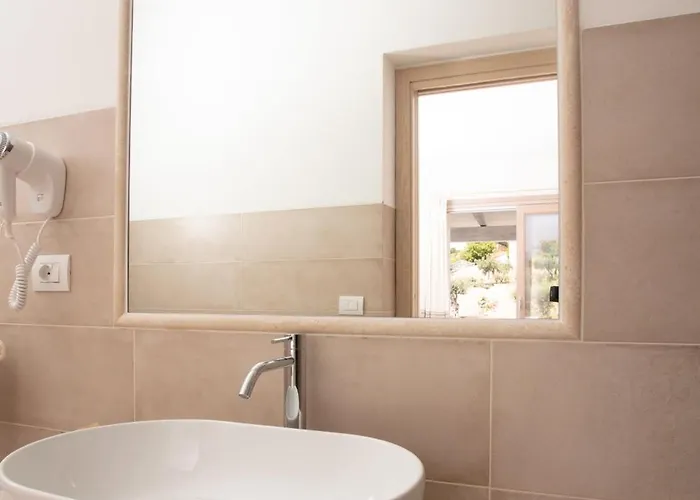 La Corte Di Pulicinu Bed & Breakfast 4*